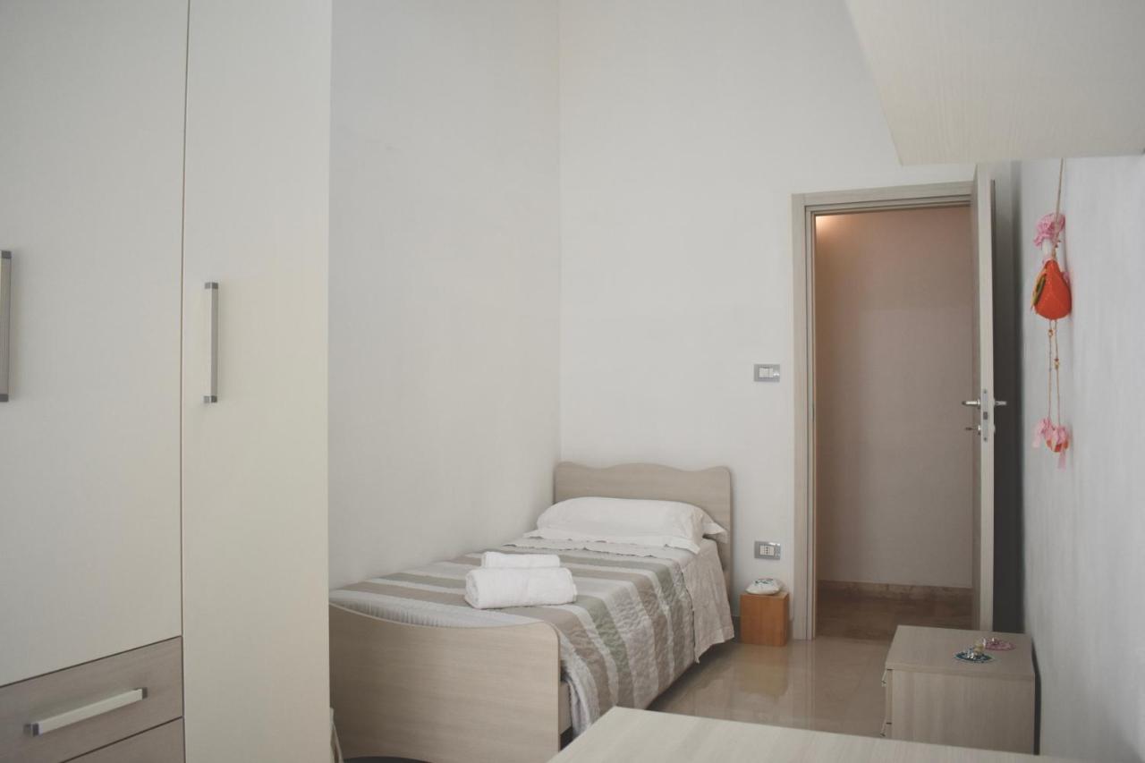 Nelly'S House Villa Avola Bagian luar foto